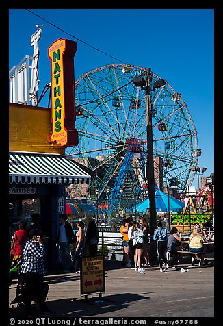Ferris Wheel, Coney Island. New York, USA (color)