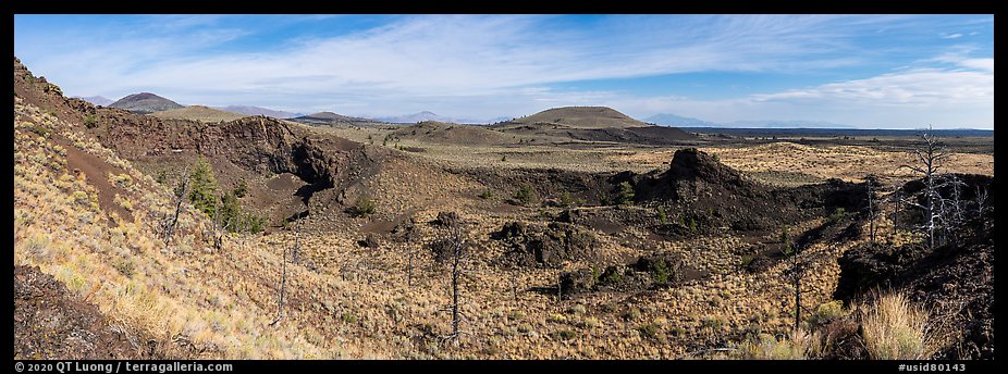 Echo Crater walls and Crescent Butte. Craters of the Moon National Monument and Preserve, Idaho, USA (color)