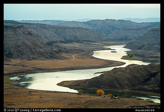 Missouri River valley near McClelland Ferry. Upper Missouri River Breaks National Monument, Montana, USA