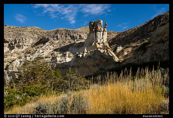 Sandstone pinnacle, Valley of the Walls. Upper Missouri River Breaks National Monument, Montana, USA (color)
