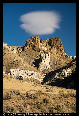 Archangel, Dark Butte, and cloud. Upper Missouri River Breaks National Monument, Montana, USA