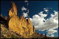 Roostercomb Rock and cloud Leslie Gulch. Oregon, USA