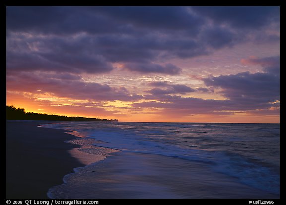Gulf beach at sunrise, Sanibel Island. Florida, USA (color)