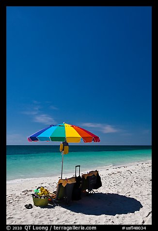 Beach unbrella, blue sky and water, Bahia Honda State Park. The Keys, Florida, USA (color)
