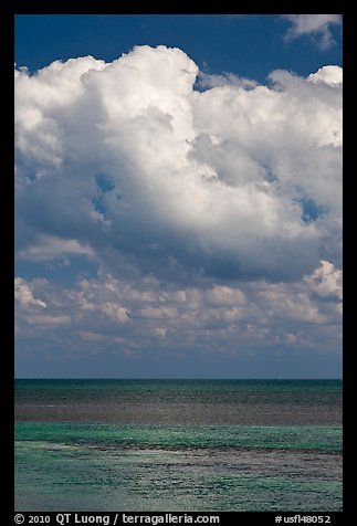 Atlantic ocean views with afternoon clouds, Matacumbe Key. The Keys, Florida, USA (color)