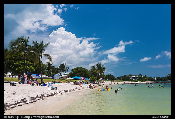 Sombrero Beach in summer, Marathon Key. The Keys, Florida, USA (color)