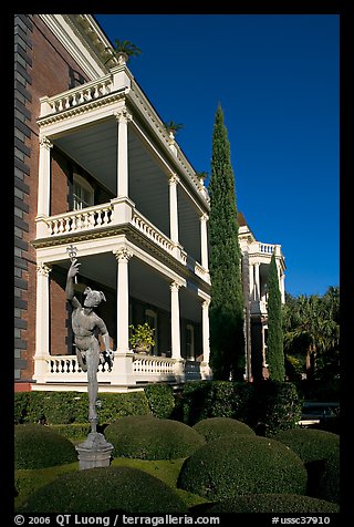 Gardens and Calhoon Mansion. Charleston, South Carolina, USA (color)