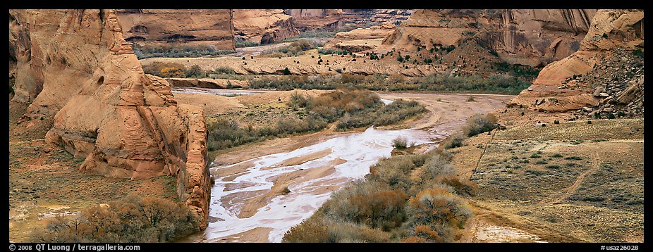 Canyon landscape with cultivated fields. Canyon de Chelly  National Monument, Arizona, USA
