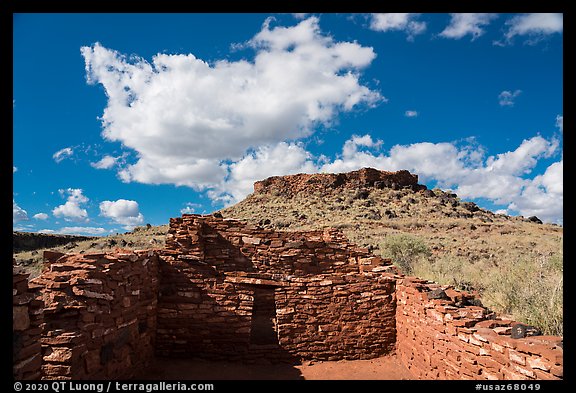 Citadel Pueblo and Citadel Sink. Wupatki National Monument, Arizona, USA