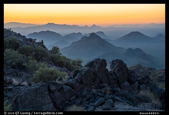 Pan Quemado peaks from Waterman Mountains at dawn. Ironwood Forest National Monument, Arizona, USA
