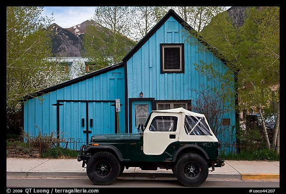 Jeep and blue house. Telluride, Colorado, USA (color)