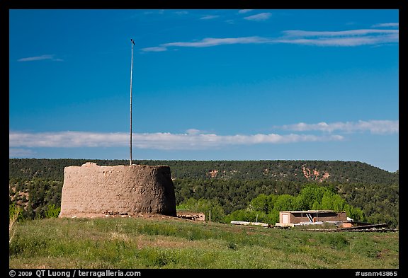 Round house kiva and homes, Picuris Pueblo. New Mexico, USA