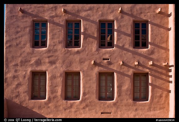 Detail of architecture in pueblo style, American Indian art museum. Santa Fe, New Mexico, USA (color)