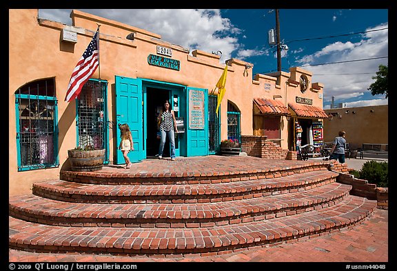 Adobe store, old town. Albuquerque, New Mexico, USA