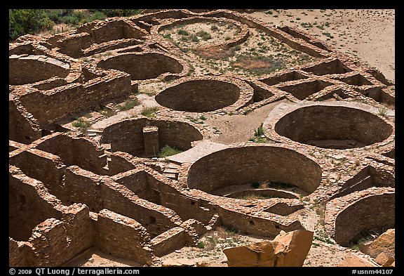 Kivas and rooms of Pueblo Bonito seen from above. Chaco Culture National Historic Park, New Mexico, USA