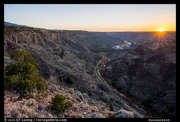 Sun setting over Orilla Verde from Taos Valley Overlook. Rio Grande Del Norte National Monument, New Mexico, USA (color)