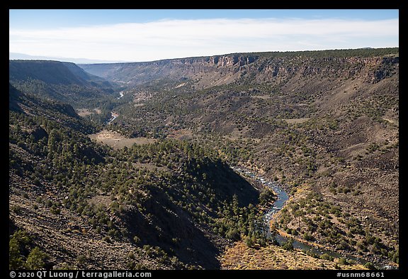 Upper Rio Grande Gorge from Chawalauna Overlook. Rio Grande Del Norte National Monument, New Mexico, USA (color)