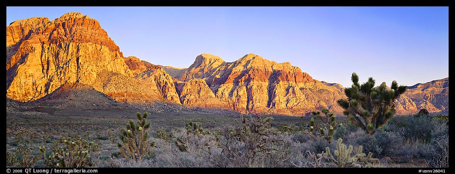 Desert cliffs. Red Rock Canyon, Nevada, USA