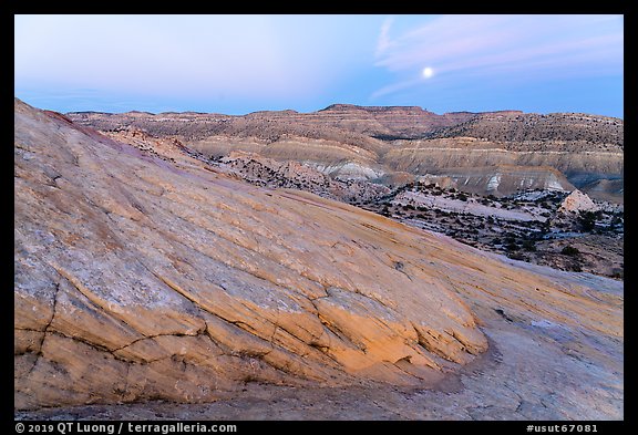 Moon and Cockscomb Anticline. Grand Staircase Escalante National Monument, Utah, USA (color)