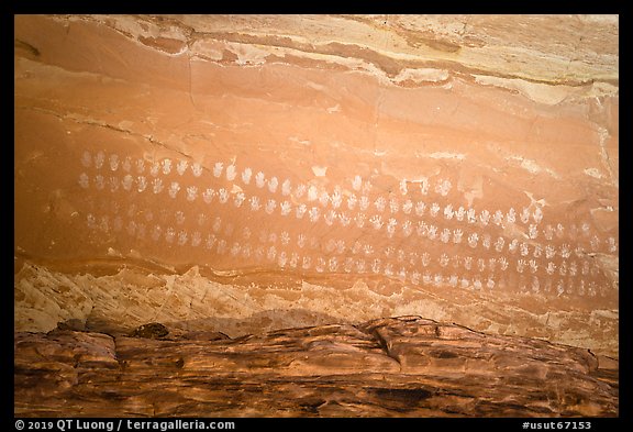 Hundred Handprints petroglyphs panel. Grand Staircase Escalante National Monument, Utah, USA