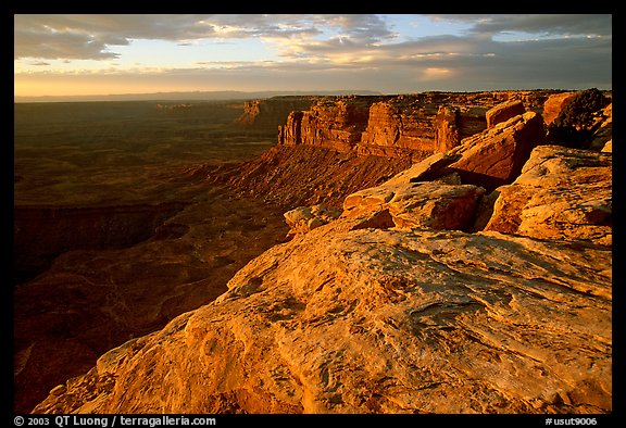 Cliffs near Muley Point, sunset. Bears Ears National Monument, Utah, USA (color)