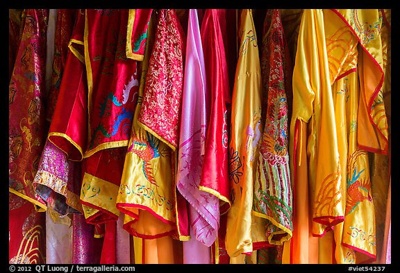 Silk robes, imperial citadel. Hue, Vietnam