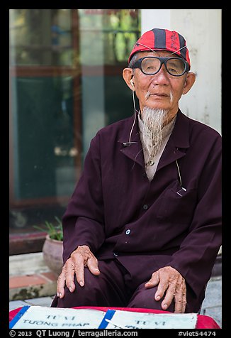 Elderly fortune teller, Trang An. Vietnam (color)