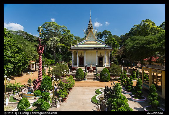 Hang Pagoda and grounds. Tra Vinh, Vietnam