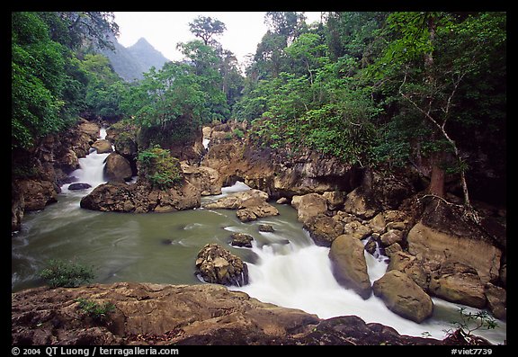 Dau Dang cascades of the Nang River. Northeast Vietnam